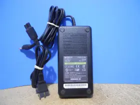 PCGA-AC19V6 SONY Power Supply Adapter Vaio Notebook