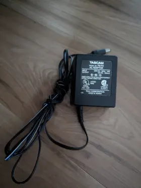 Tascam Ps-p3 Genuine Model Ac Adapter 12v Dc 500ma