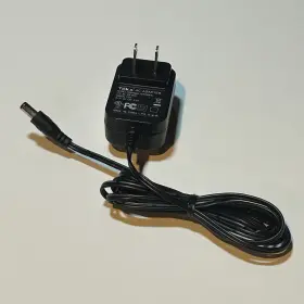 Teka Teka006a-1300300uk Ac Adapter Model Dc 13v 0.3a