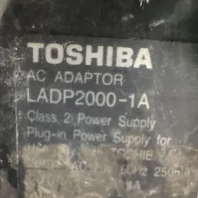 LADP2000-1A TOSHIBA Ac Adapter Power Supply Barrel