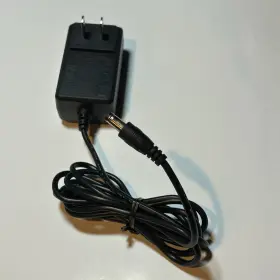 Uprite Zl-k024w2401000 Class 2 Power Supply Model 24v 1a