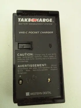 Western Digital Tc30624019534 Takecharge Battery Management System Vhs-c Pocket Charger 8vdc 1a