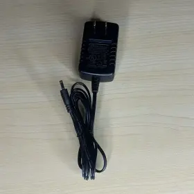 Winna Yn-24wa050350us Power Supply Model 5v 3.5a 17.5w