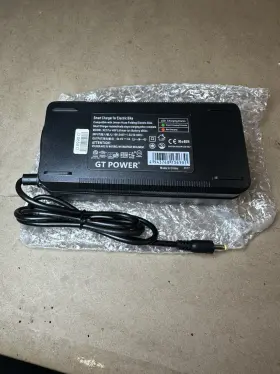 Xf-534 943753172630 3 Amps Smar Charger For Gotrax Gx1 And Gx2 Scooter Jetson Haze Electric Bike