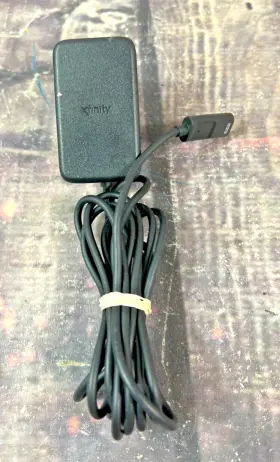 SQUS18-050300 XFINITY Usb Power Adapter