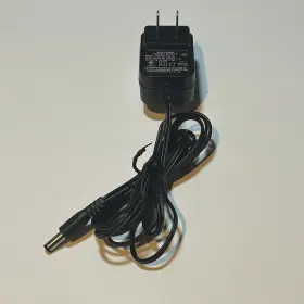 Xiamen Innov Ivp0550-0400w Switching Power Supply Model 5.5v 0.4a