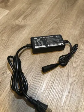 Zbpower Ns2402ml Genuine Zb Li-ion Battery Pack Power Supply 24v 1.5a Adapter P21 Zbpower Ns2402ml Genuine Zb Li-ion Battery Pack Power Supply 24v 1.5a Adapter P21