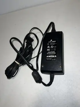 KSS60-12.0-5000 ZOOM Box Dvd Entertainment Projector Power