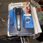 Philips Norelco Razor Qt4050 Brand New In The Box Found Wheile Moving. Fixed Price $29.99.